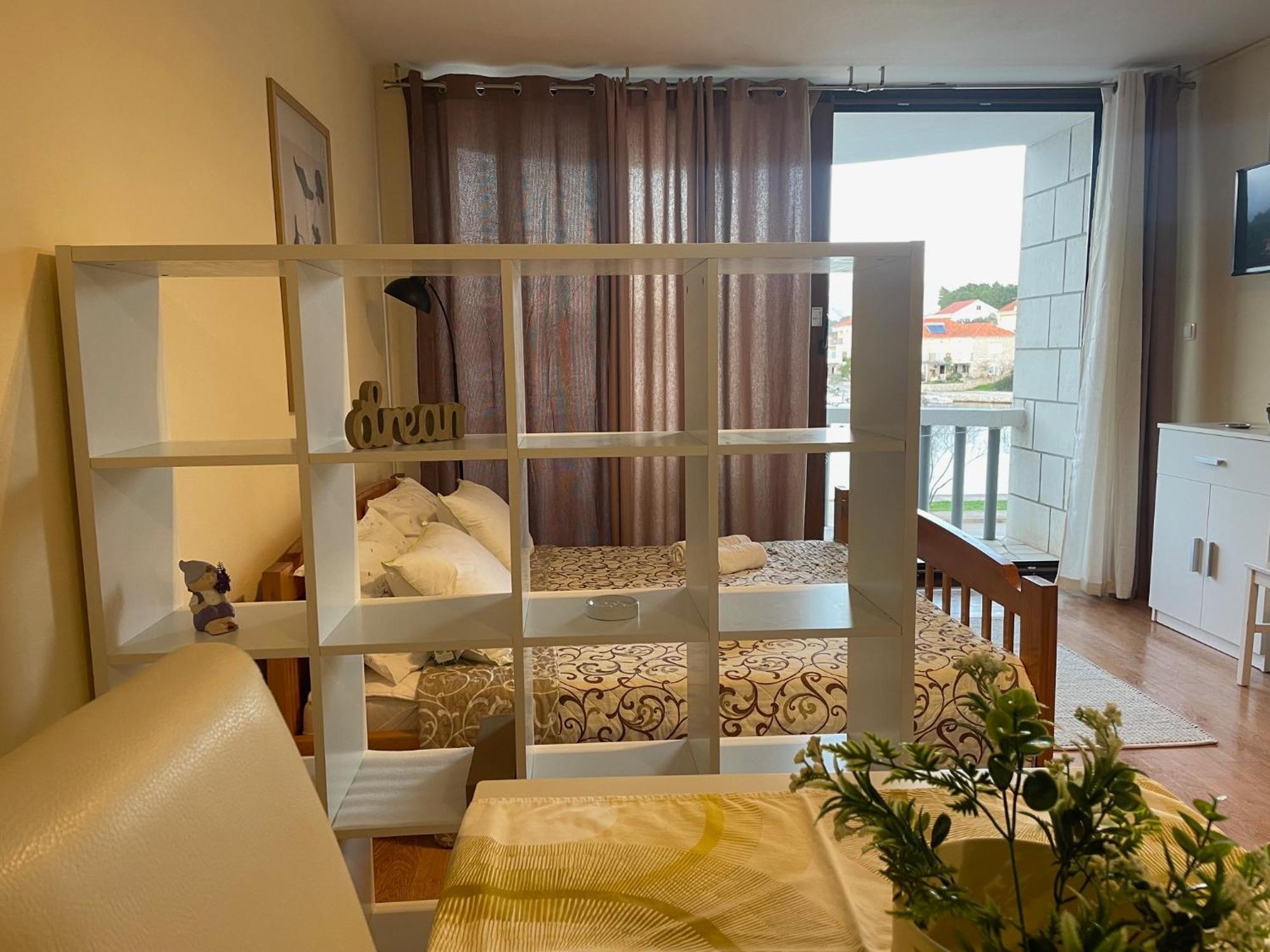 Apartments Ana By The Sea Lumbarda Exterior photo